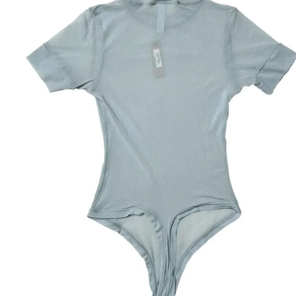 COPY - NWT skims summer mesh crew neck t shirt body suit size 4x